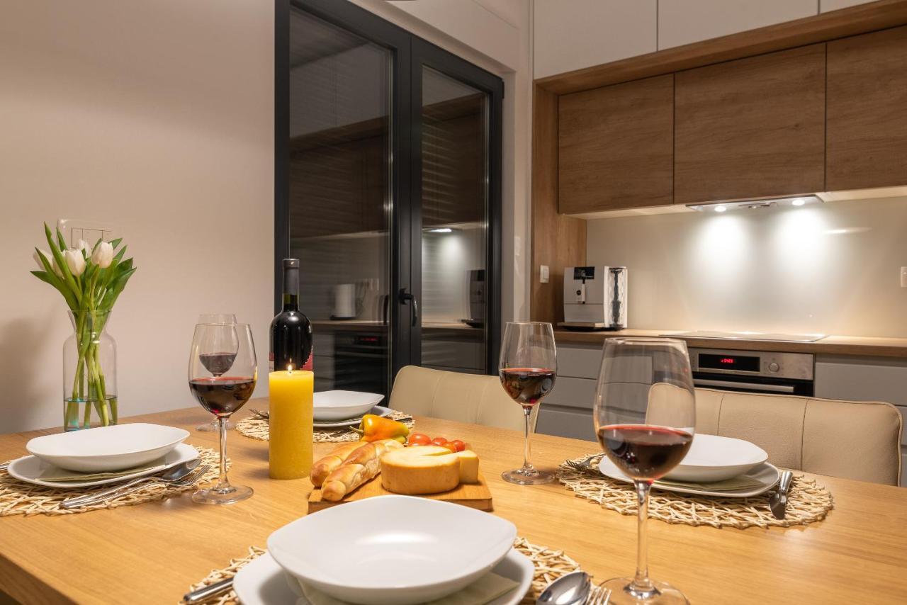 Poolside 2 bedroom ap. MARE Trogir Buitenkant foto
